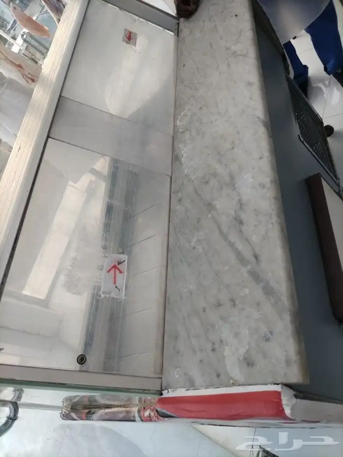 ثلاجة عرض 4