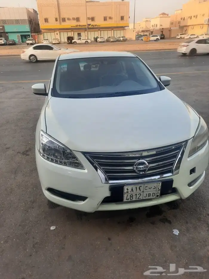 للبيع أوالبدل نيسان سنترا 2016 2