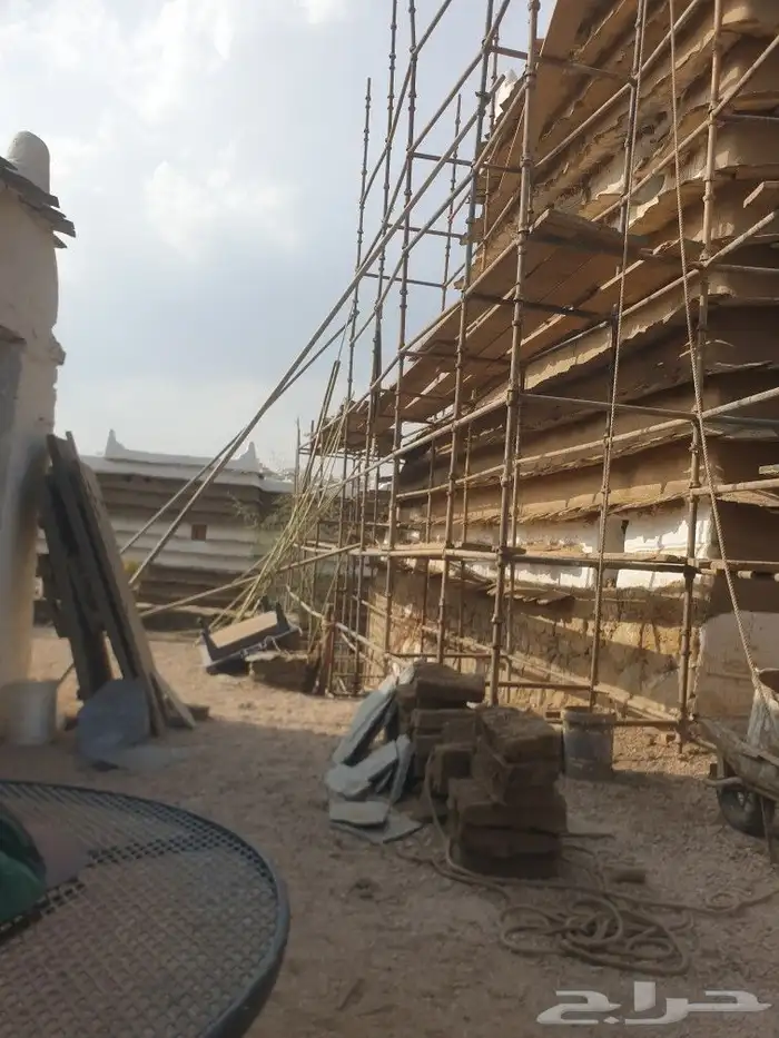 مقاول عام مؤسسه مصنفه ترميمات عامه بناء تلييس تعديل فلل تكسي 0