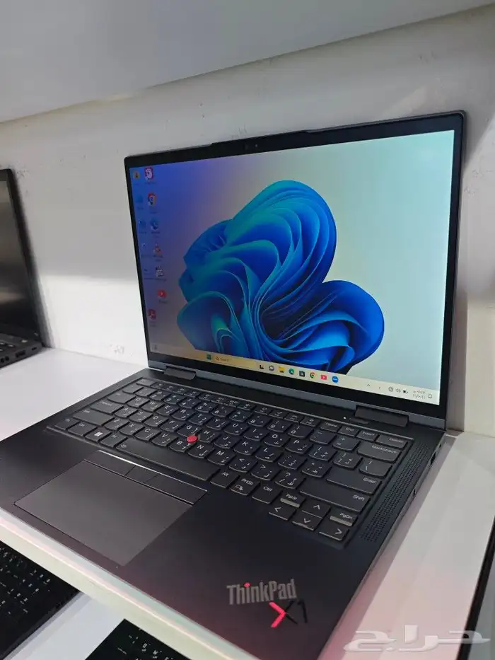 Lenovo ThinkPad X1 Yoga Gen 7 - جهاز يجمع القوة والمرونة 1