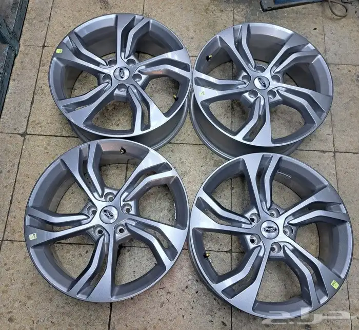 جنوط فورد تيريتوري 2024مقاس 18اصليه وكاله 1