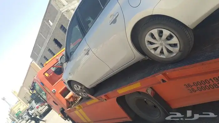سطحه شمال الرياض لنقل السيارات المعطله 0