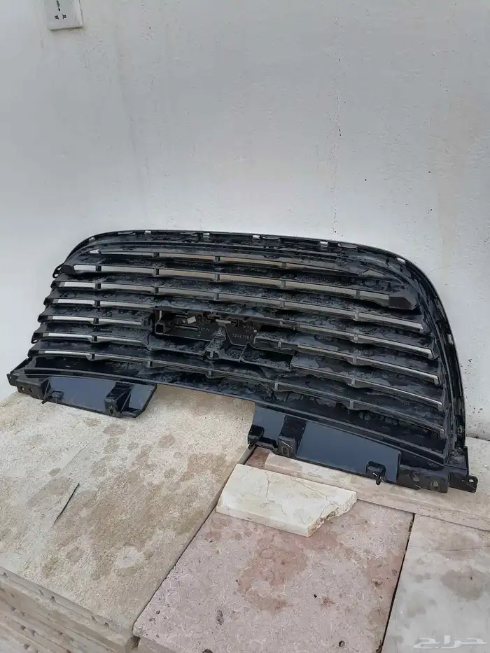 شبك جمس من موديل 2007 الى 2014 شبه جديد 2