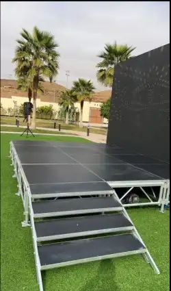 استيج خشب 0