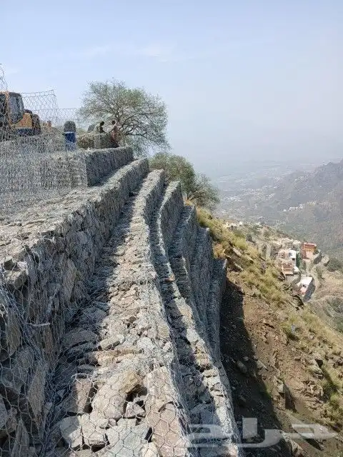 بوكلين للايجار و شغل حجر افغاني 5