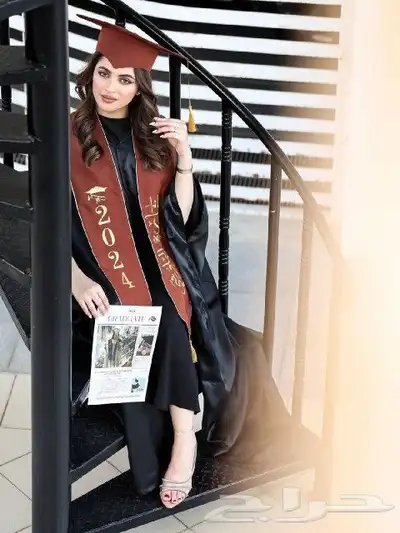 عبايات تخرج نسائيه تطريز حسب الطلب خصم في الكميات 3