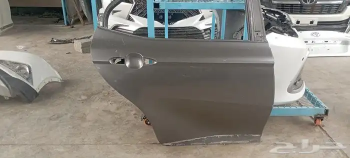 باب خلفي يمين تيتانيوم كامري 2024 0