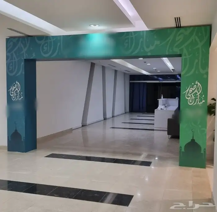 بوابة خشبية للمناسبات 0