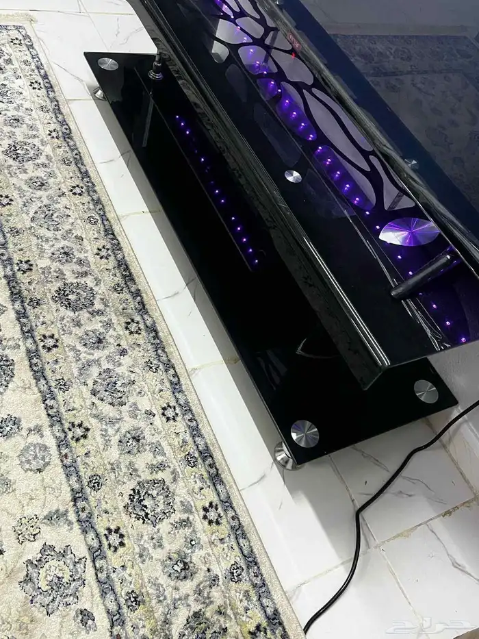 طاولة تلفزيون 1
