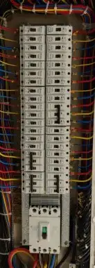 كهربائي منازل موجود في ينبع البحر الهيئه المملكه يوجد سياره 0