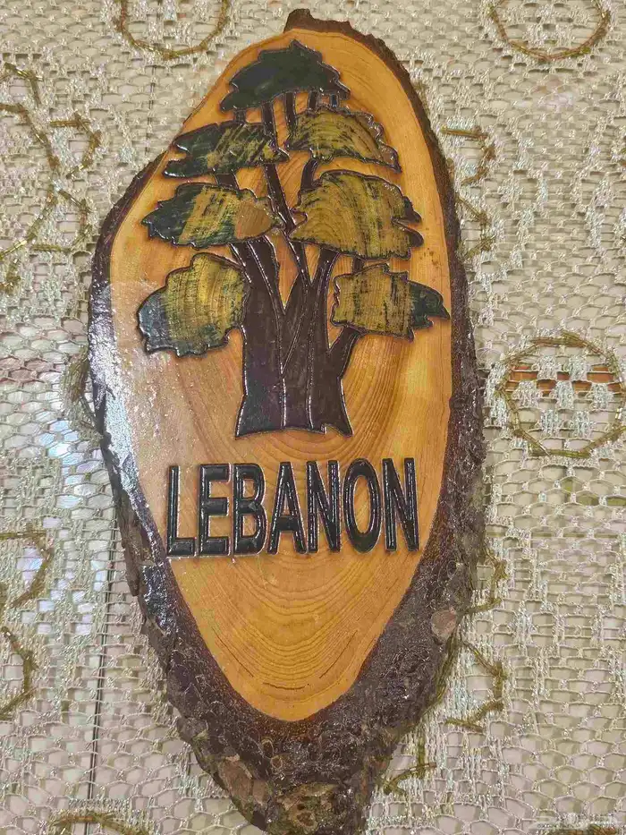 تحف خشبية جدارية 0