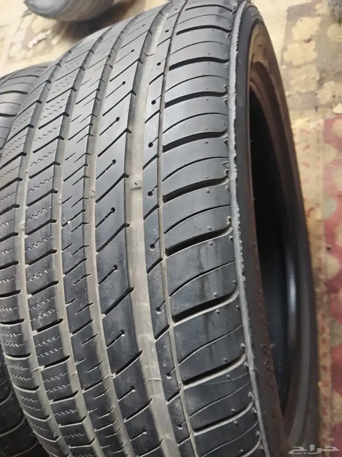 أربع كفرات كومهو كوري 225 50 18 0