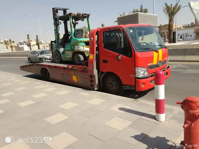 رافعه شوكية فور كلفت للاجار 2