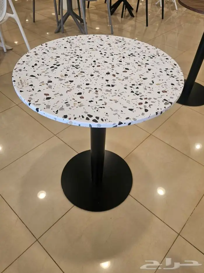 طاولات مطاعم وكافيهات 21