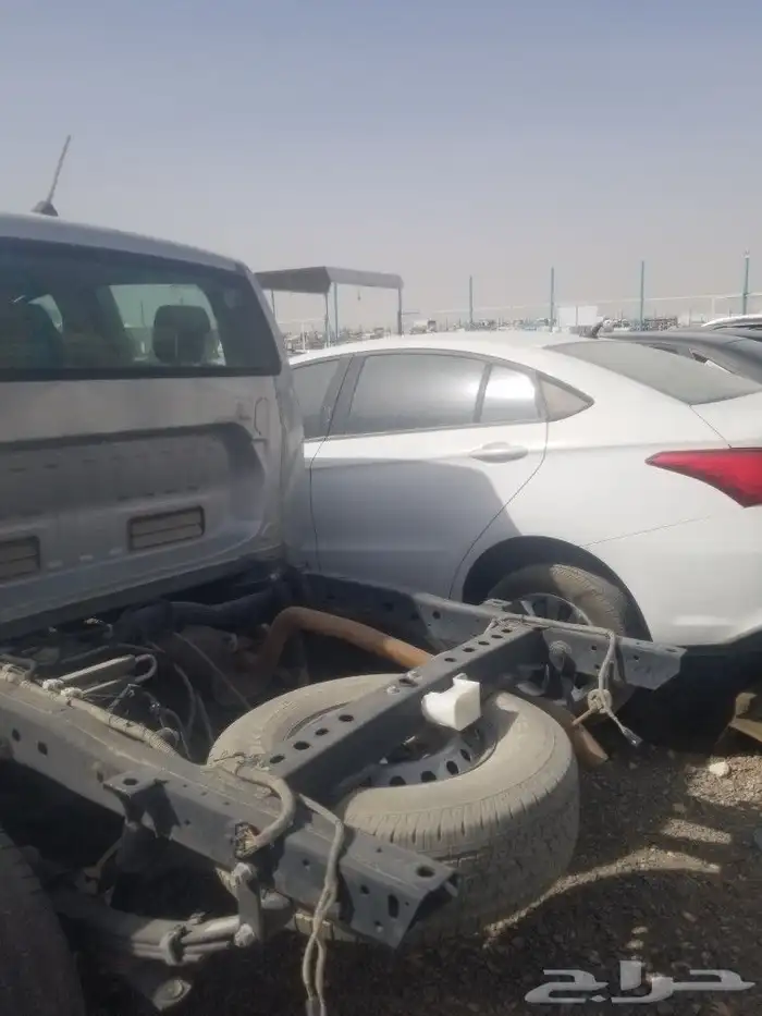 يتوفر لدينا جميع انواع القطع تشليح صقر الحاير 2