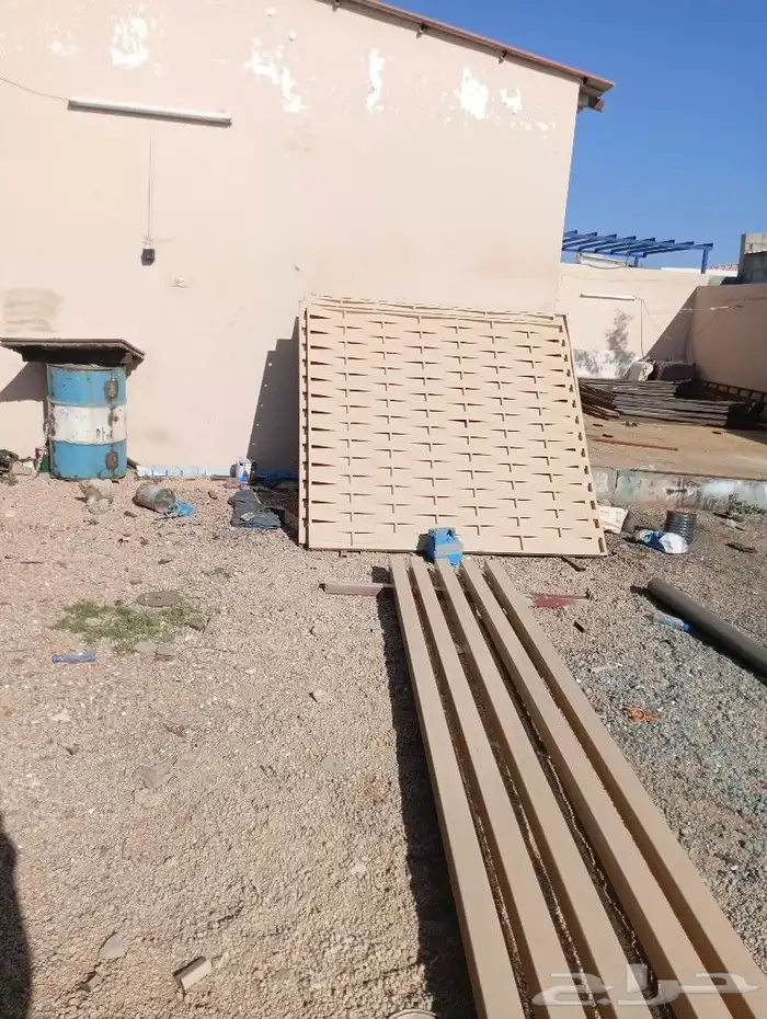 حدادة عامة وقرميد 33