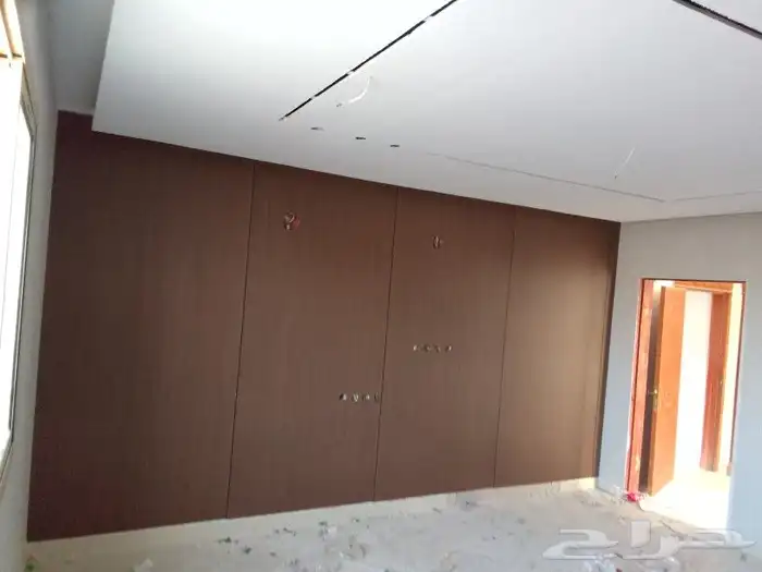 شيبورد وبديل خشب مداخل شاشات خلفيه سرير 1