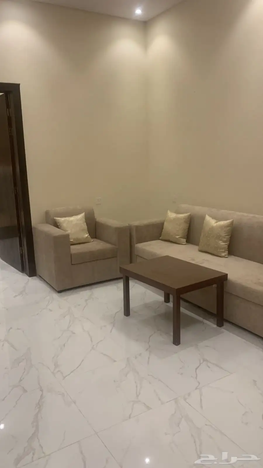 شقق عزاب للايجار الشهري 1200ريال جديدة حفر اباطن 0