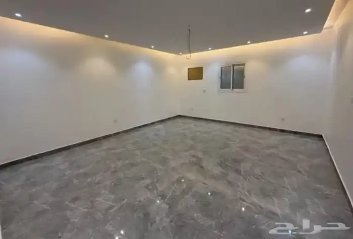 شقه للايجار خمس غرف حي الرحمانيه جديده 2