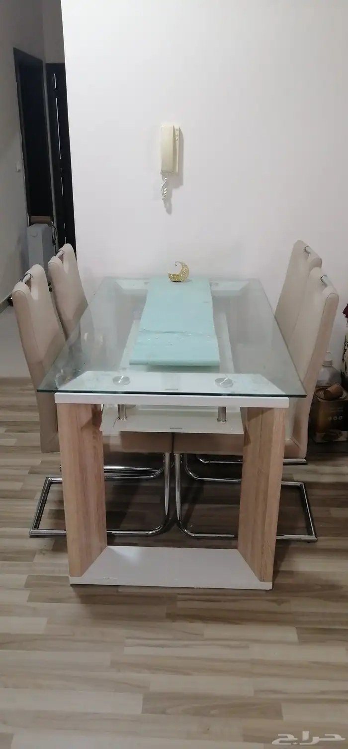 طاولة الطعام (المائدة) للبيع 2
