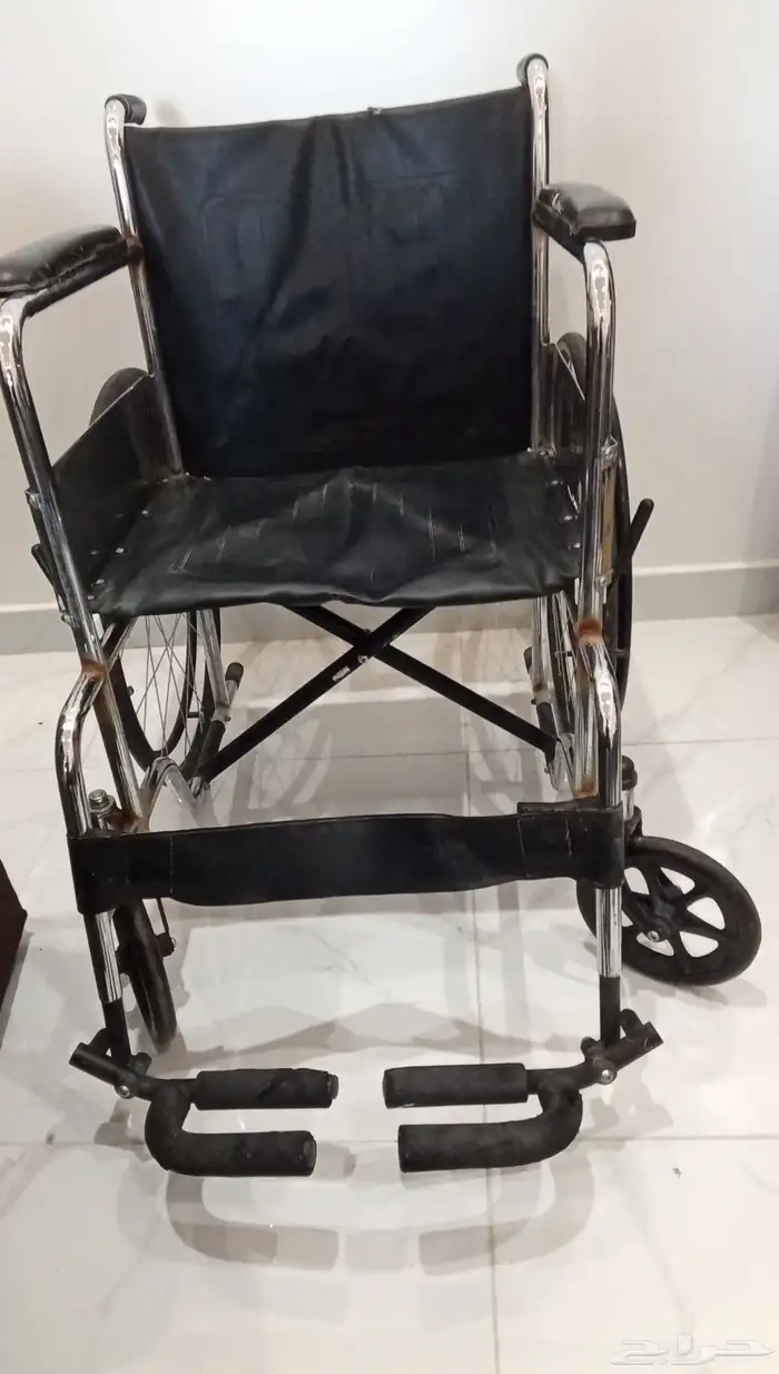 قطع غيار سيارات كراسي متحركة لذوي الاحتياجات الخاصة شاشات و 17