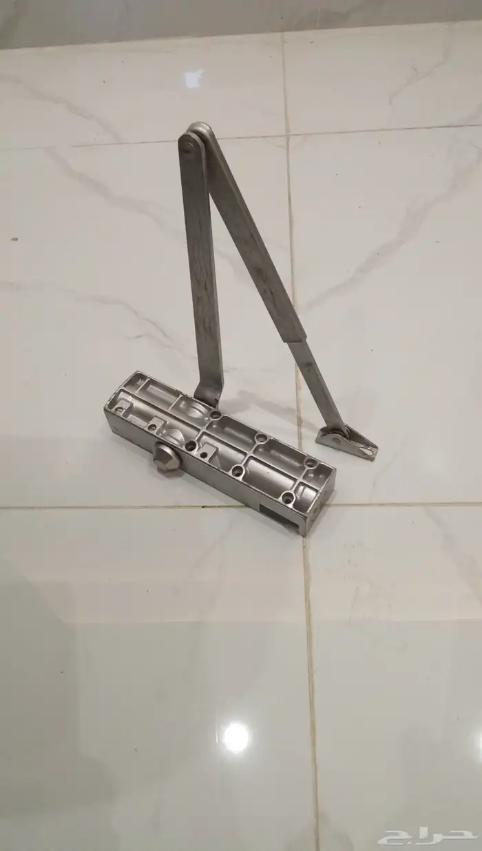 قطع غيار سيارات كراسي متحركة لذوي الاحتياجات الخاصة شاشات و 2