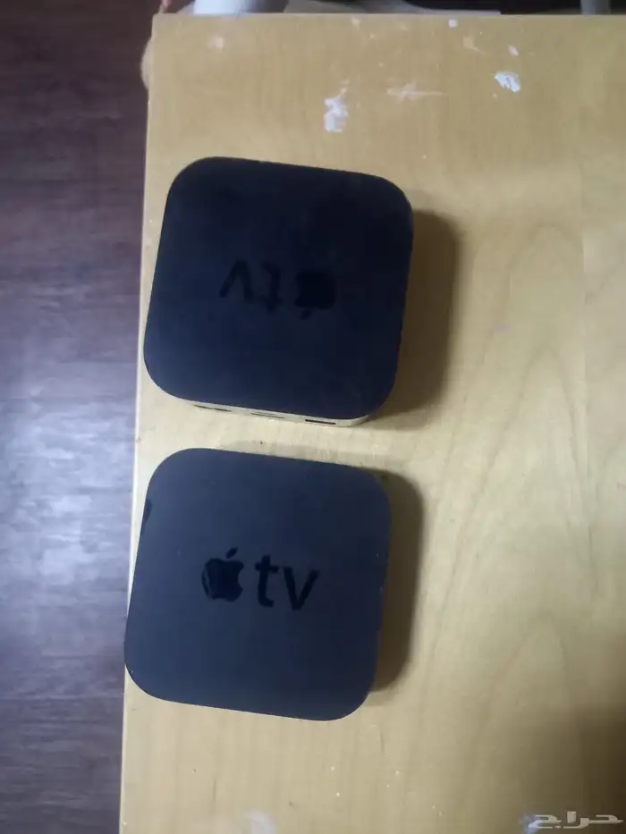 2آبل TVواحد صغير والثاني أكبرمع كيبل الكهرباء وبدون ريموت 0