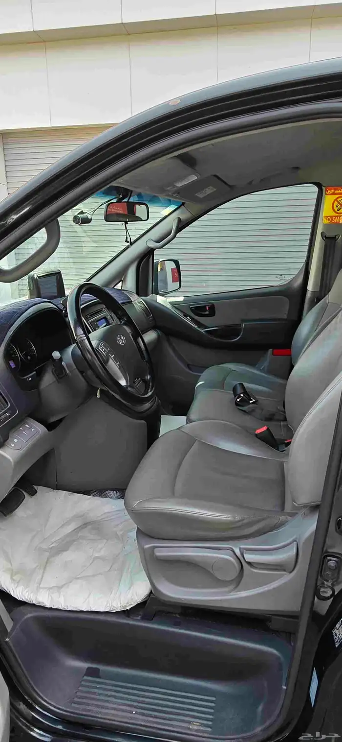 Hyundai Starex 2021 for Sale 4