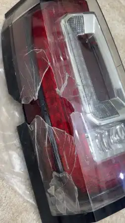 عدسات ليزر عدسات هيلا زنون ليد شمعات اسطبات غطيان الشمعات اص 3