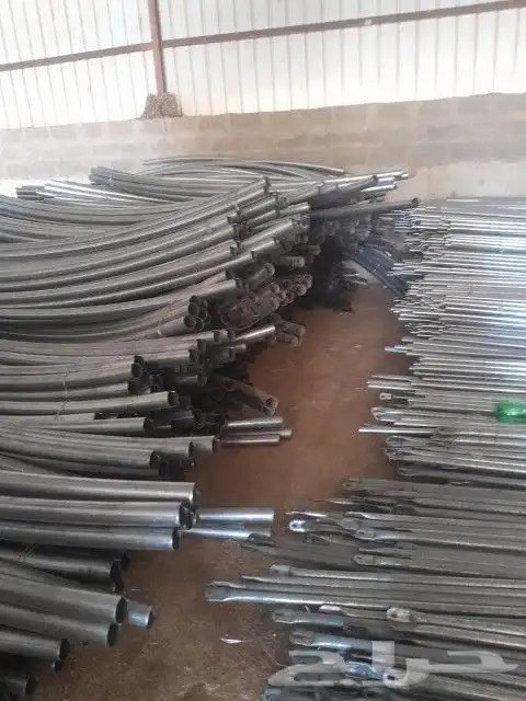 بيوت محمية للبيع 1