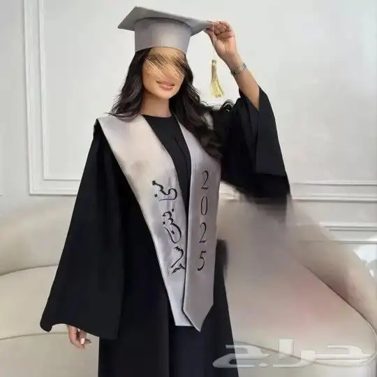 تفصيل عبايات تخرج حسب طلبك بالاسم الي ودك 16