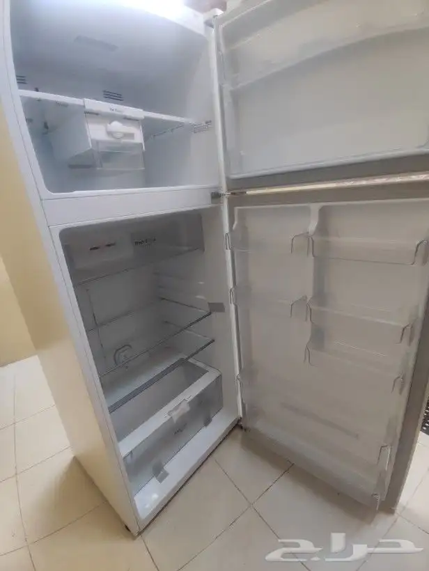 ثلاجة ال جي سعة 321 لتر 3