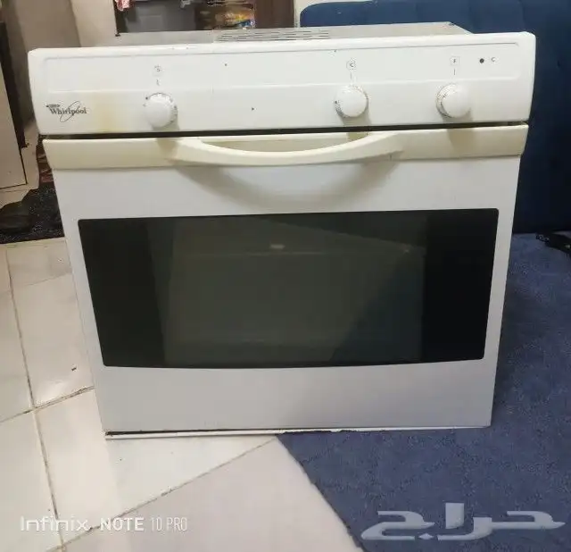 فرن كهربائي نضيف جدا 0