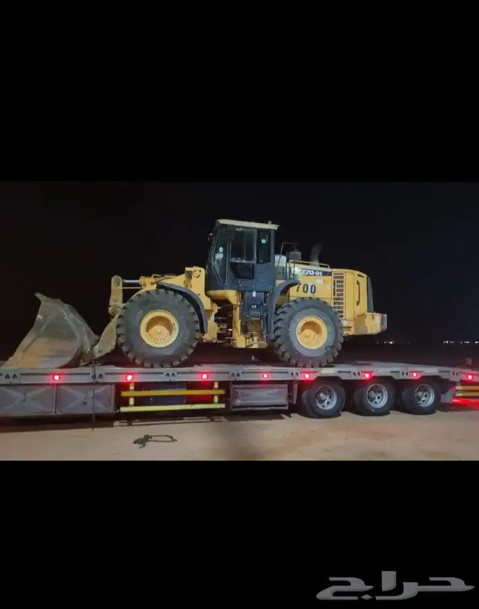 يوجد لدينا للايجار فوركلفت ورافعات تلسكوبيه وكرينات وببكات 8