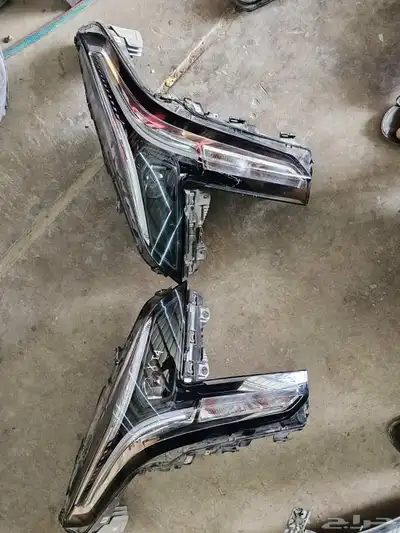 شمعات كاديلاك XT4 يركب من موديل 19 الئ 24 0