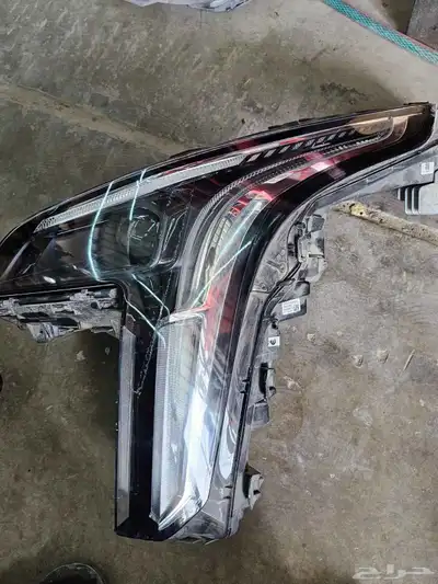 شمعات كاديلاك XT4 يركب من موديل 19 الئ 24 3