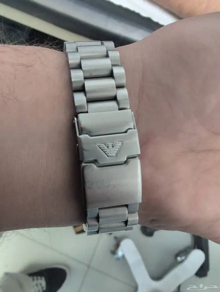 ساعة اينور ارمني اشبة جديد استخدام بسيط جدا للبيع الحد2500ري 1