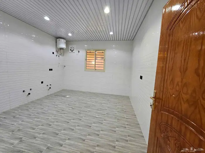 دور مستقل في عماره 600 متر 4