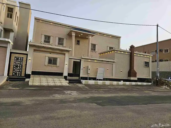 دور مستقل في عماره 600 متر 0