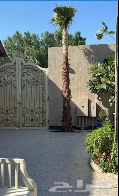 مزارع ومنسق حدائق 4