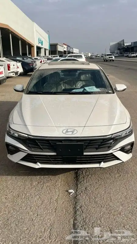 عرض اليوم هيونداي النترا سمارت و كمفورت 2.0cc 2025 3