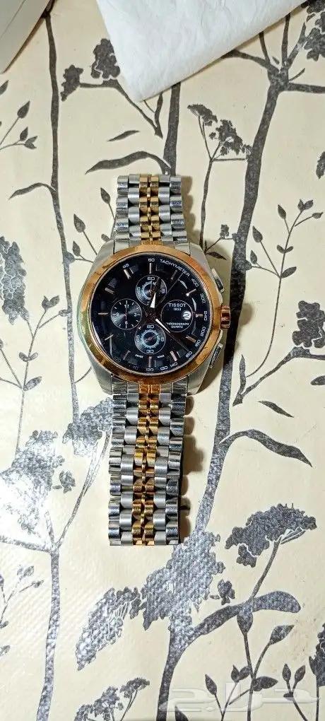 ساعة تيسوت Tissot درجة أولى ماكينة ياباني 1