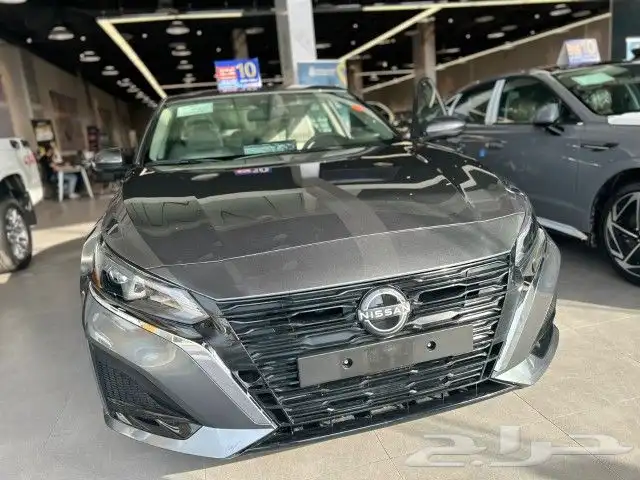 نيسان التيما نص فل 2026 SV و S 0