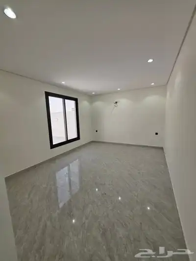 روف مميز 5 غرف في حي الهجرة الأقرب للحرم المكي ولمواقف كدي 1