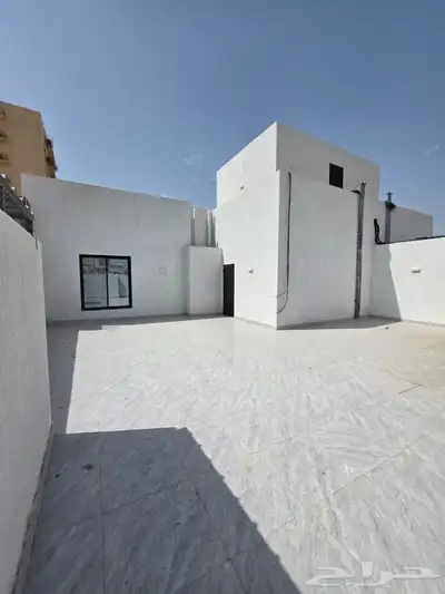 روف مميز 5 غرف في حي الهجرة الأقرب للحرم المكي ولمواقف كدي 0