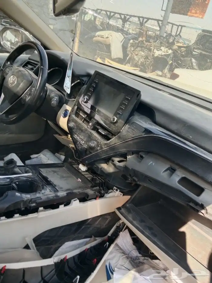 تشليح لبيع قطع غيار كامري من موديل 2018الى2025 4