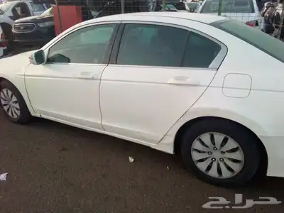 قطع غيار هوندا اكورد تشليح للبيع 9