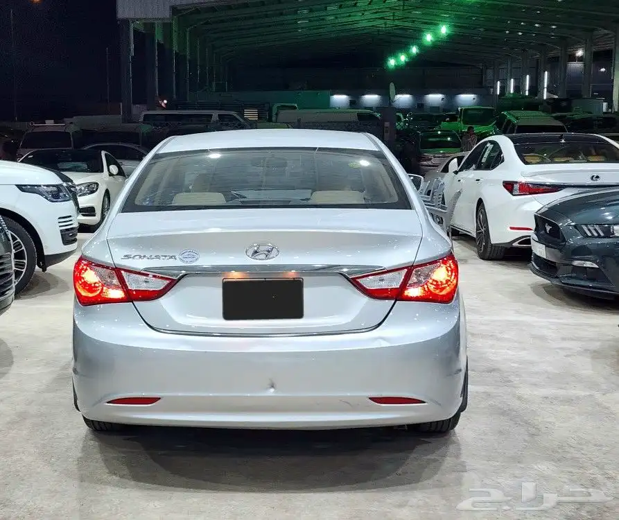 هيونداي سوناتا 2015 بحالة الوكالة 10