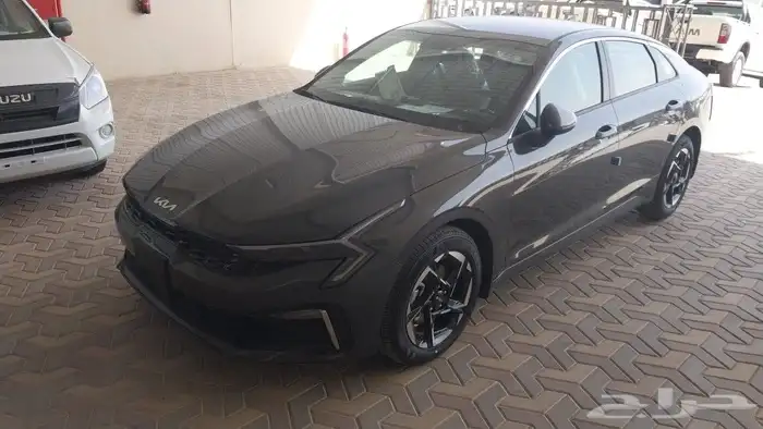 كيا K5 ستاندر مطور 2025 مكينة 2500 سي سي 6