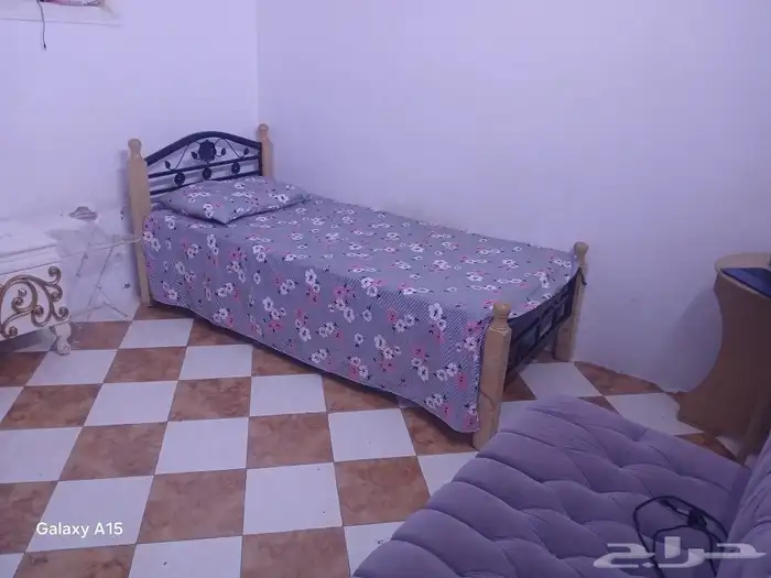 2 سرير وتربيزة 1